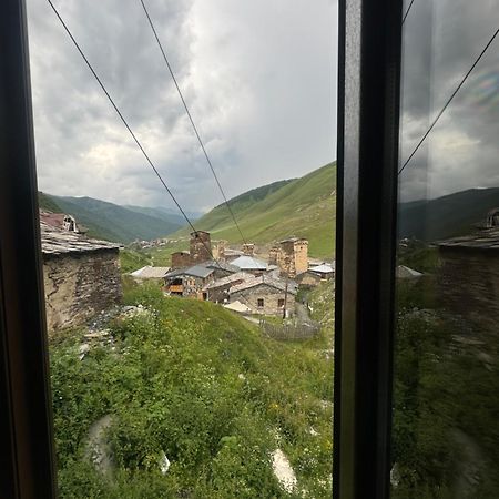 Chazhashi Guesthouse Ушгули Экстерьер фото