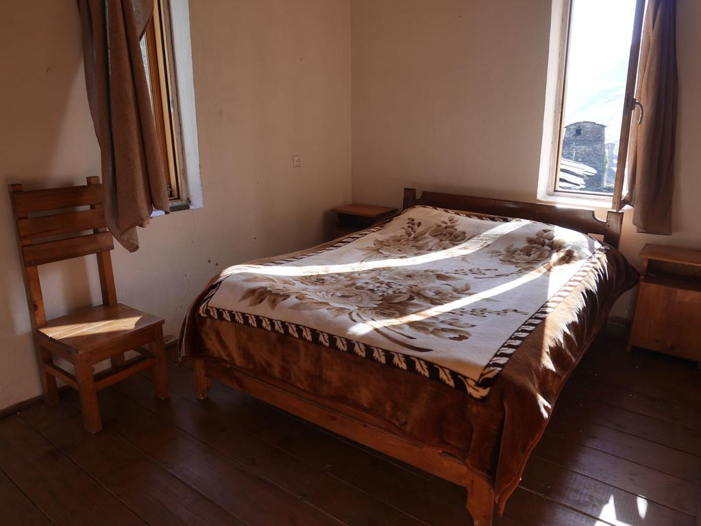 Chazhashi Guesthouse Ушгули Экстерьер фото